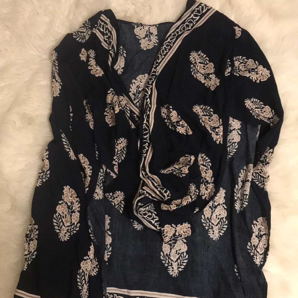 Beautiful shawl